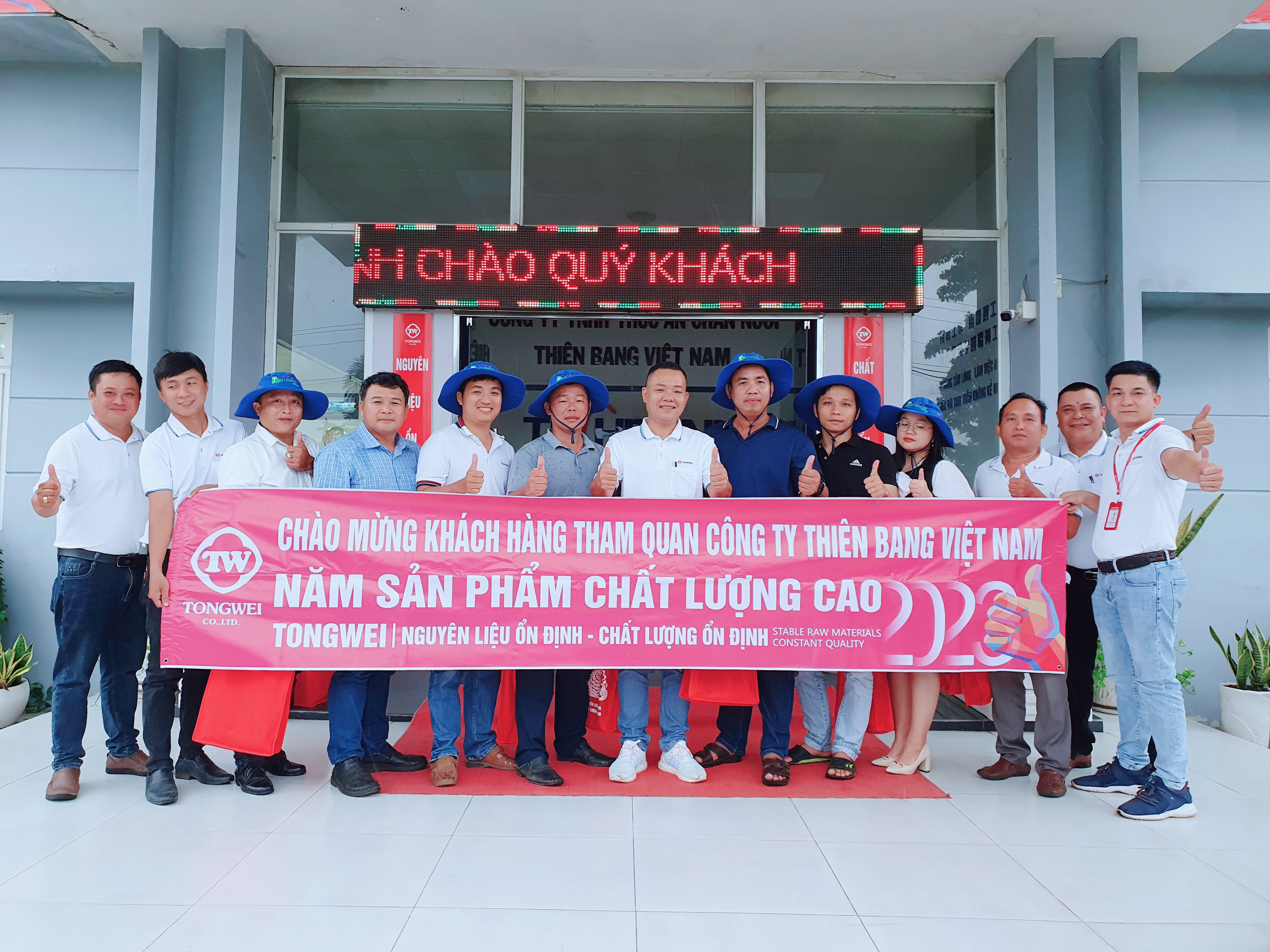 THIÊN BANG VIỆT NAM CHÀO ĐÓN ĐOÀN ĐẠI LÝ GIA SÚC GIA CẦM VỀ THAM DỰ HỘI NGHỊ CHIÊU THƯƠNG TRONG THÁNG 7